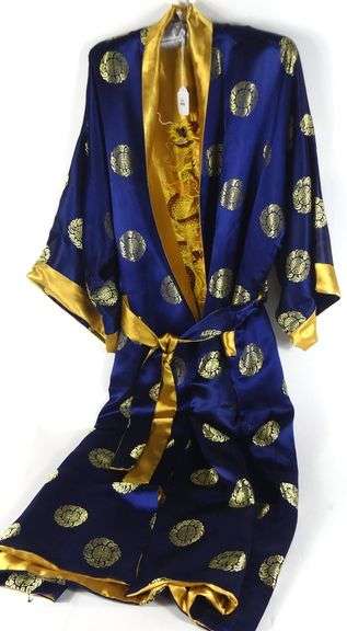 LUXURIOUS EMBROIDERED 100% SILK HOUSE/BATH ROBE