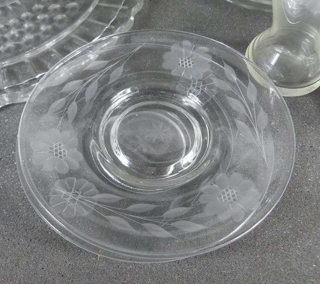 CORNFLOWER GLASS SERVING PIECES