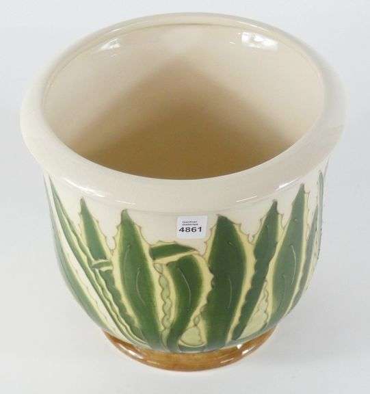 MOORCROFT JARDINIERE