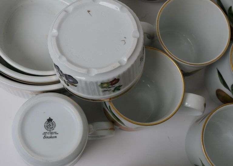 ROYAL WORCESTER EVESHAM