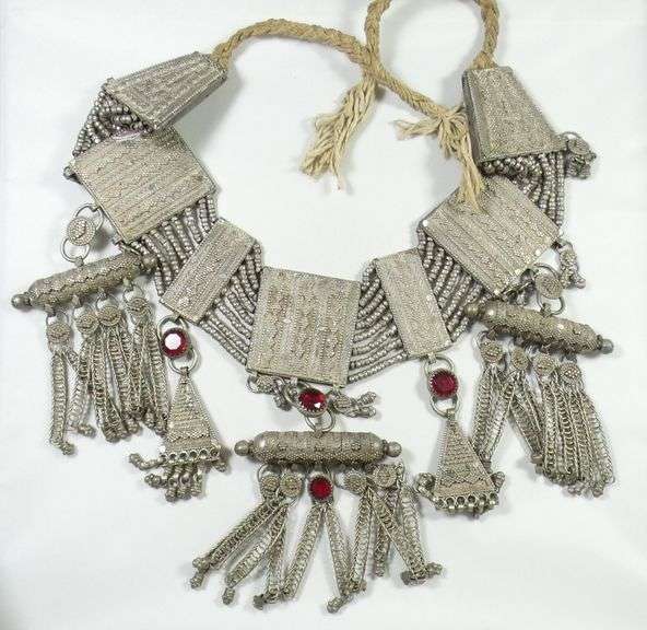 MIDDLE EASTERN NECKLACE