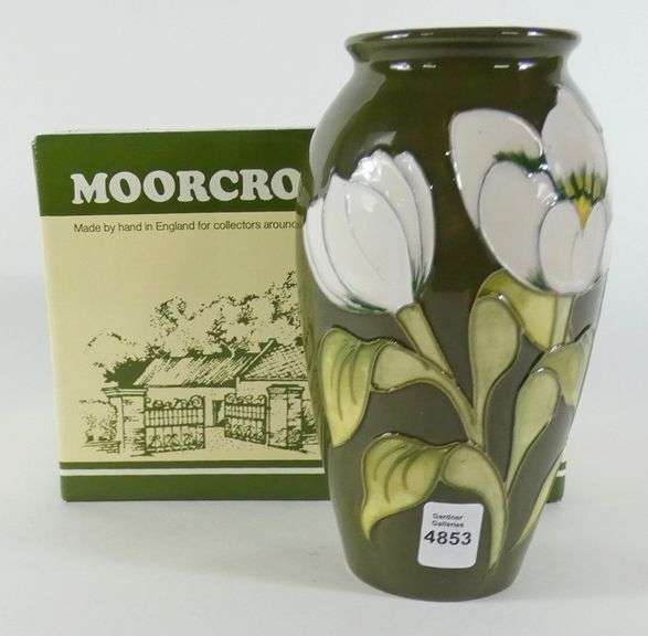 MOORCROFT VASE