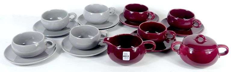 CARNIVAL CANADIAN DINNERWARE