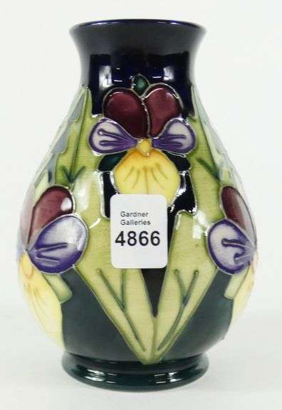 MOORCROFT "HEARTSEASE" VASE