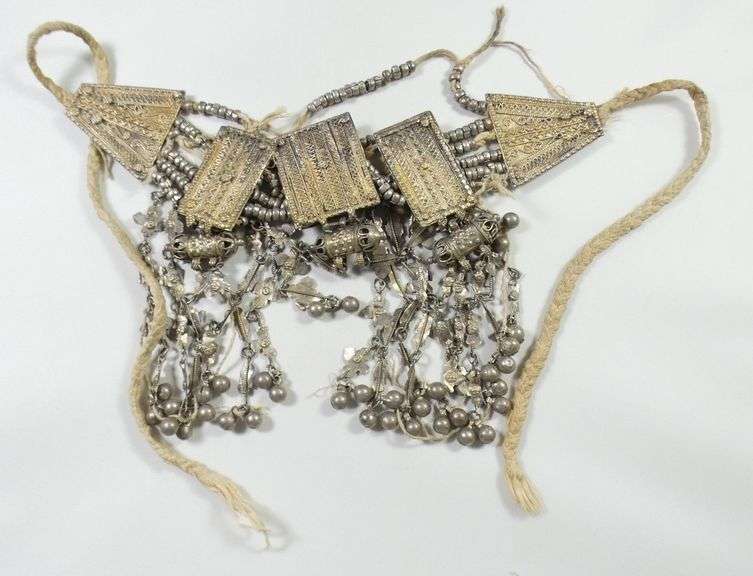 5 MIDDLE EASTERN NECKLACES