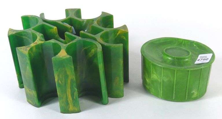 BAKELITE POKER ITEMS