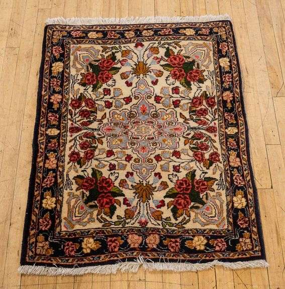 ARAK RUG