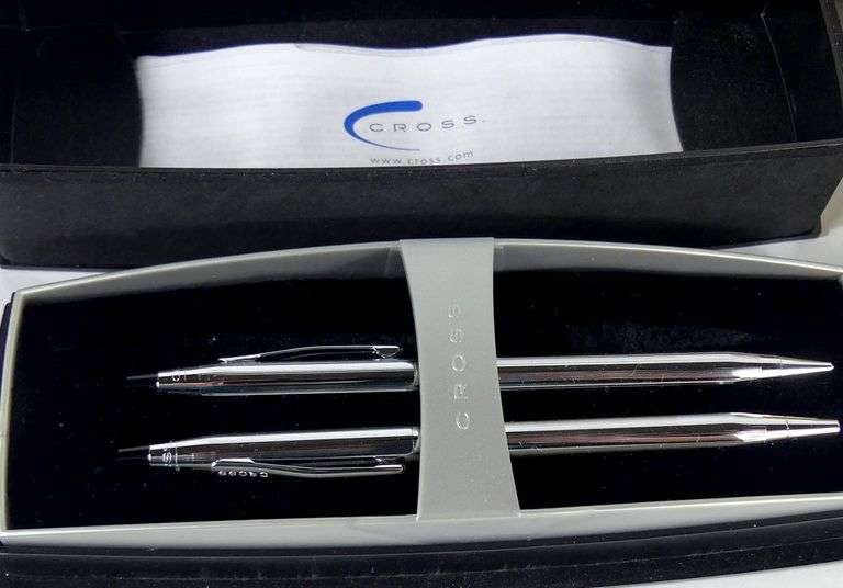 CROSS & SHEAFFER PENS
