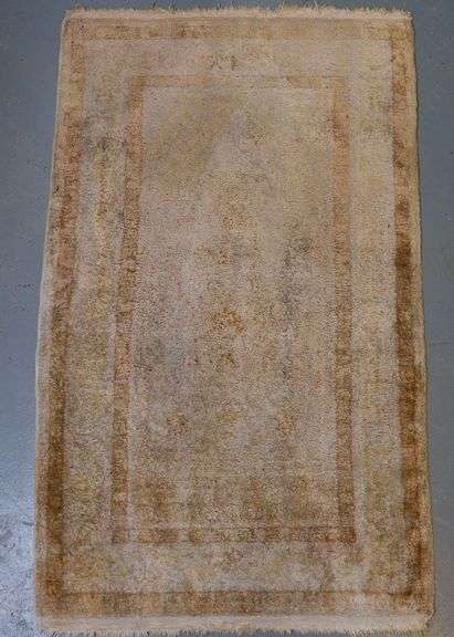 SILK RUG