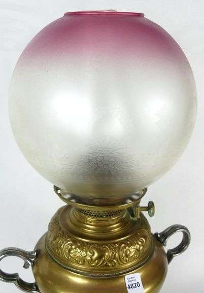 ANTIQUE OIL LAMP