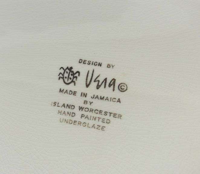 VERA NEUMANN SUNFLOWER PATTERN SERVING PLATTERS