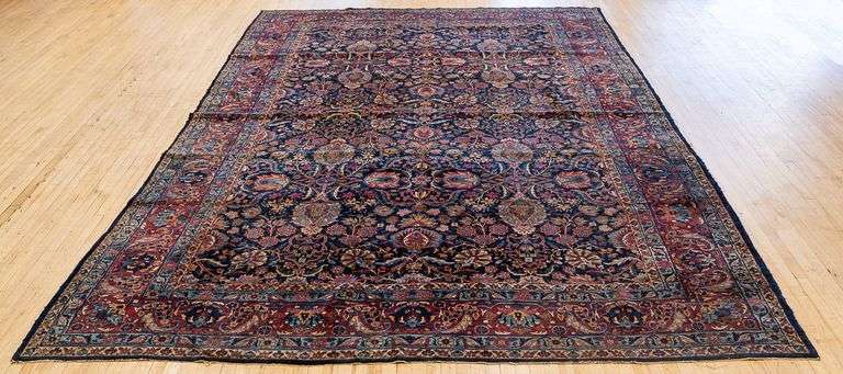 ANTIQUE KASHAN CARPET
