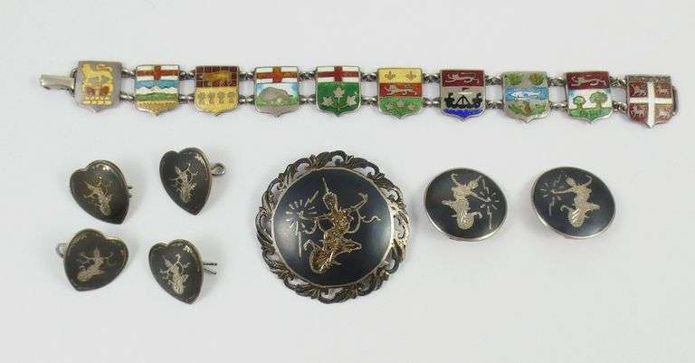 VINTAGE SILVER JEWELLERY