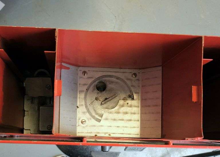 1960'S GUM AND CARD MACHINE