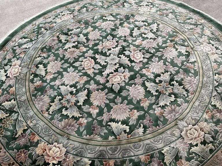 SILK ORIENTAL CARPET