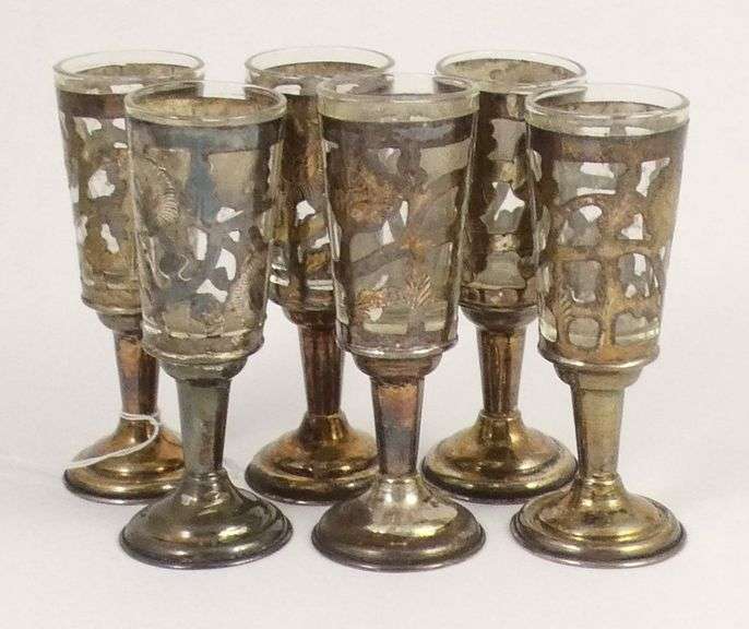 SET SILVER & GLASS LIQUEURS