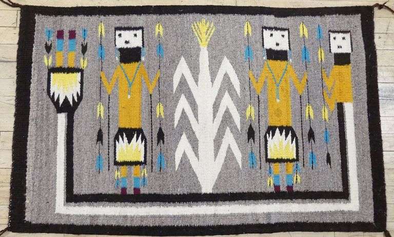 VINTAGE NAVAJO RUG