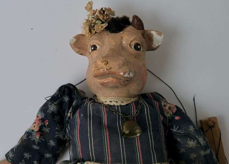 VINTAGE PUPPET