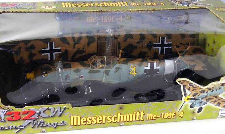 TWO DIE-CAST AIRPLANE MODELS