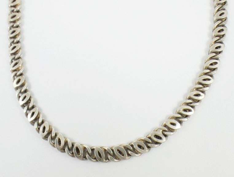 SILVER NECK CHAIN