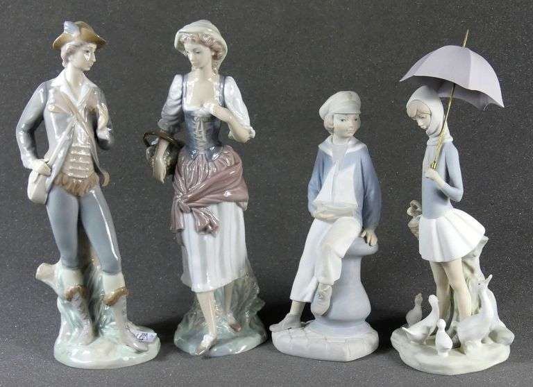 LLADRO FIGURINES