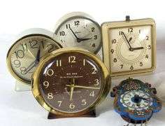 ALARM & DESK CLOCKS