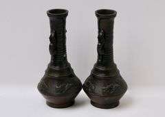 JAPANESE BRONZE VASES