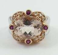 LADIES' UNIQUE GEMSTONE RING