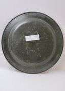 RARE 18TH CENTURY PEWTER CHARGER