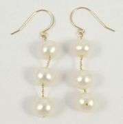 PEARL EARRINGS