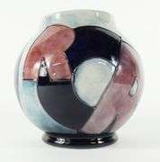 MOORCROFT VASE