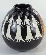 STEVE SMITH TALKING EARTH VASE