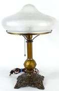 ANTIQUE TABLE LAMP