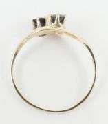 DAINTY SAPPHIRE RING