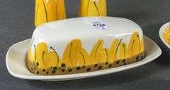 VERA NEUMANN SUNFLOWER PATTERN ACCESSORIES