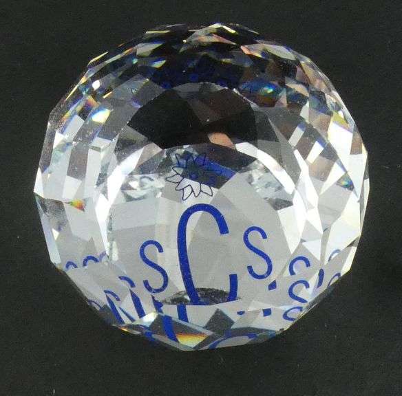 6 SWAROVSKI CRYSTALS