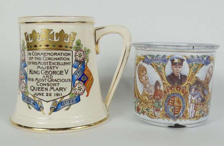 2 ENGLISH ROYALTY MUGS