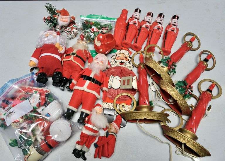 VINTAGE CHRISTMAS DECORATIONS