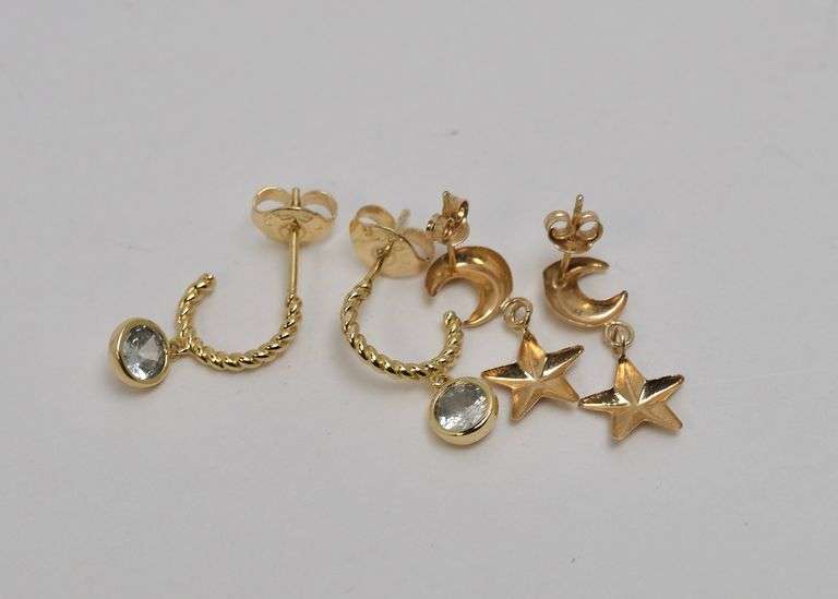 GOLD EARRINGS