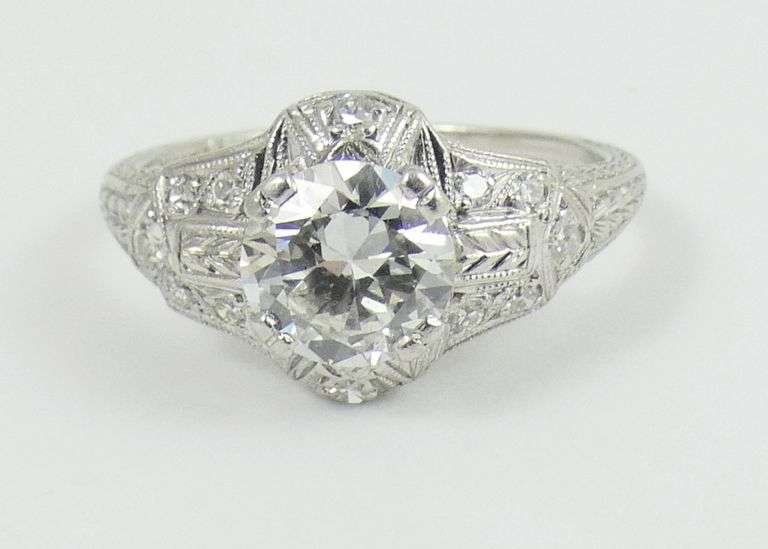 EDWARDIAN ERA LADIES' DIAMOND RING