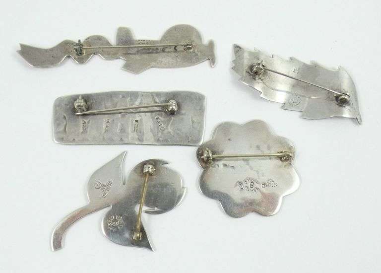 5 STERLING SILVER BROOCHES