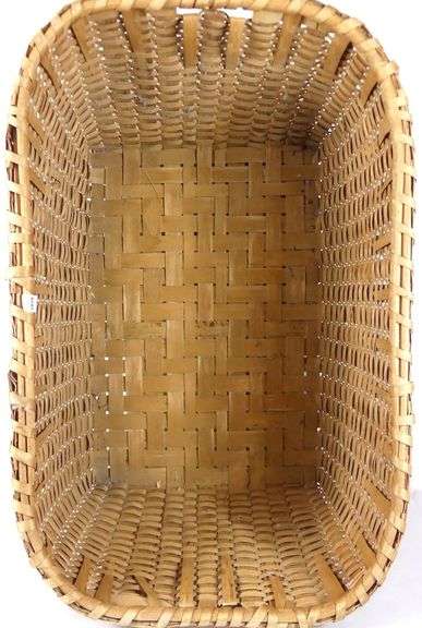 HANDWOVEN BASKETS