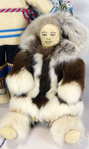 FOUR VINTAGE INUIT DOLLS