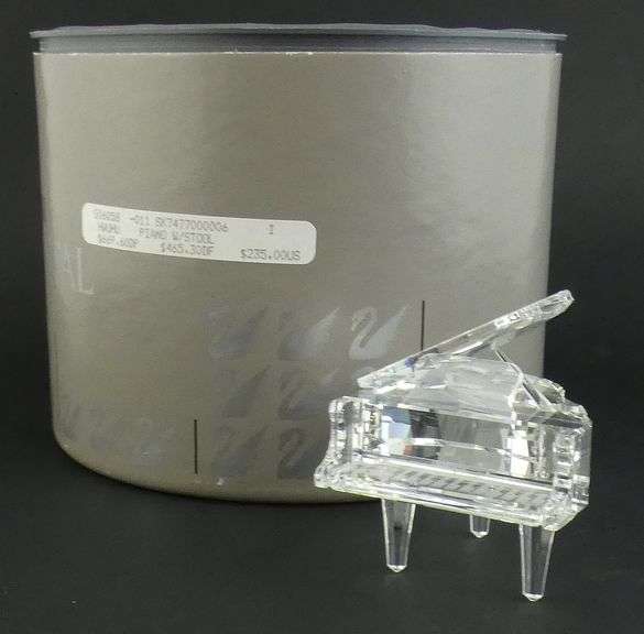 SWAROVSKI GRAND PIANO