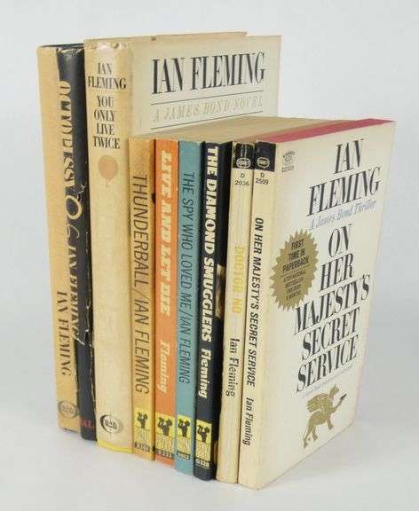 JAMES BOND VOLUMES