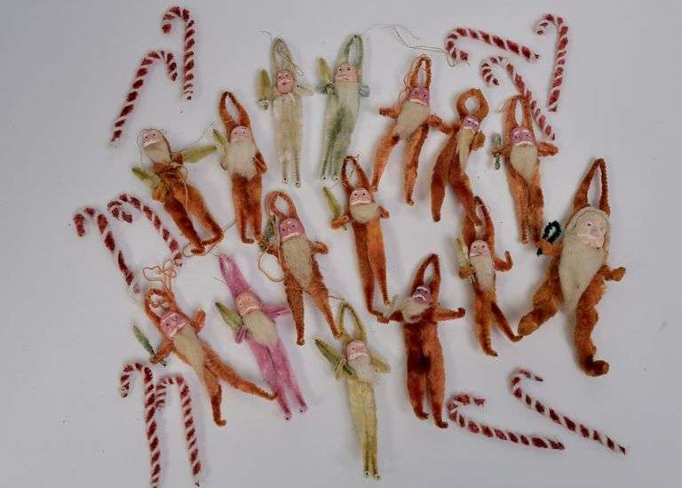 CHENILLE & CLAY FACE SANTA'S