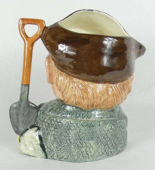 COLLECTOR'S DOULTON CHARACTER JUG