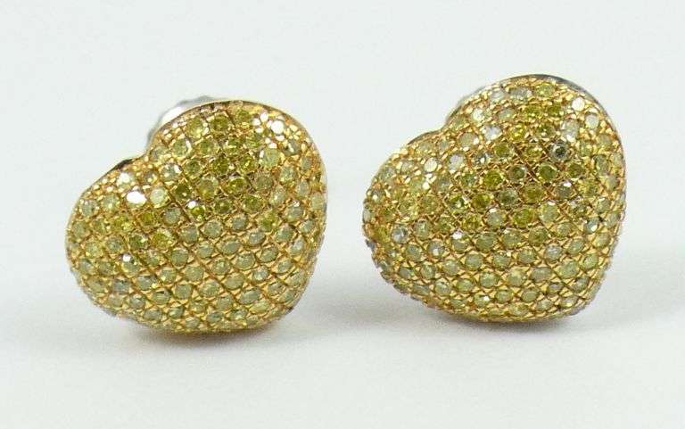 PAIR DIAMOND CLUSTER EARRINGS
