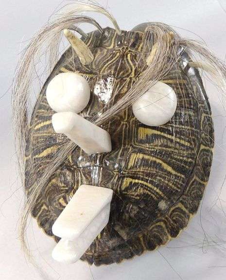 RUSSELL NOGANOSH CARVING