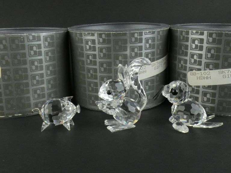 5 SWAROVSKI CRYSTALS